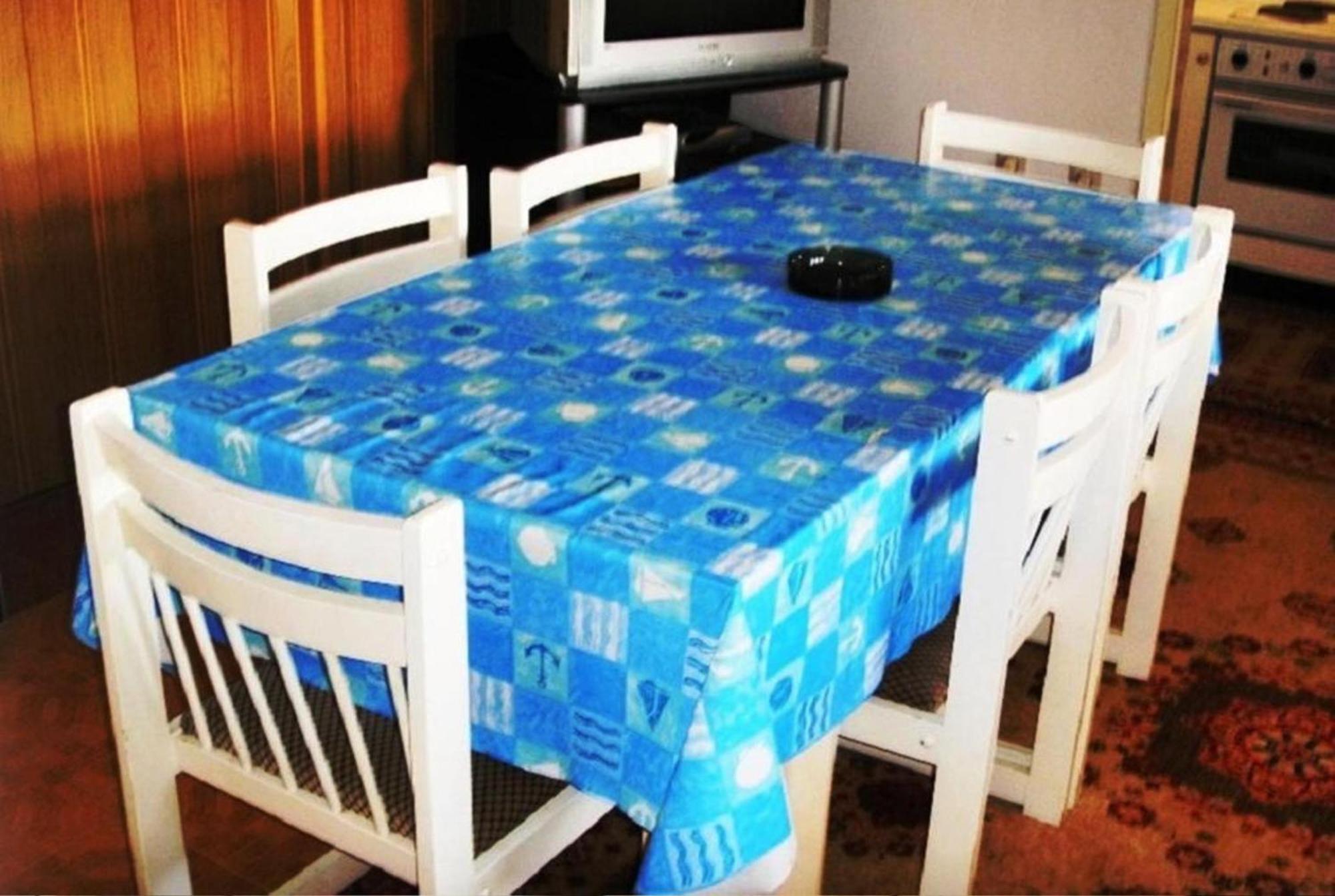 Renata Mare Apartments Ровинь Экстерьер фото