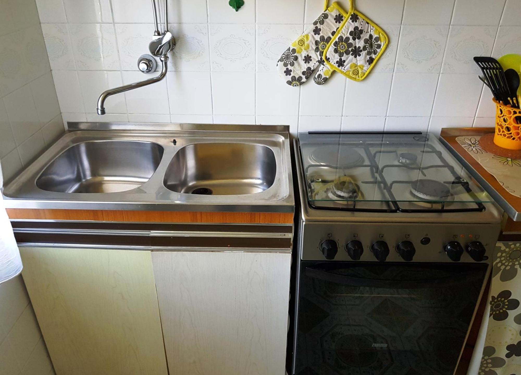 Renata Mare Apartments Ровинь Экстерьер фото