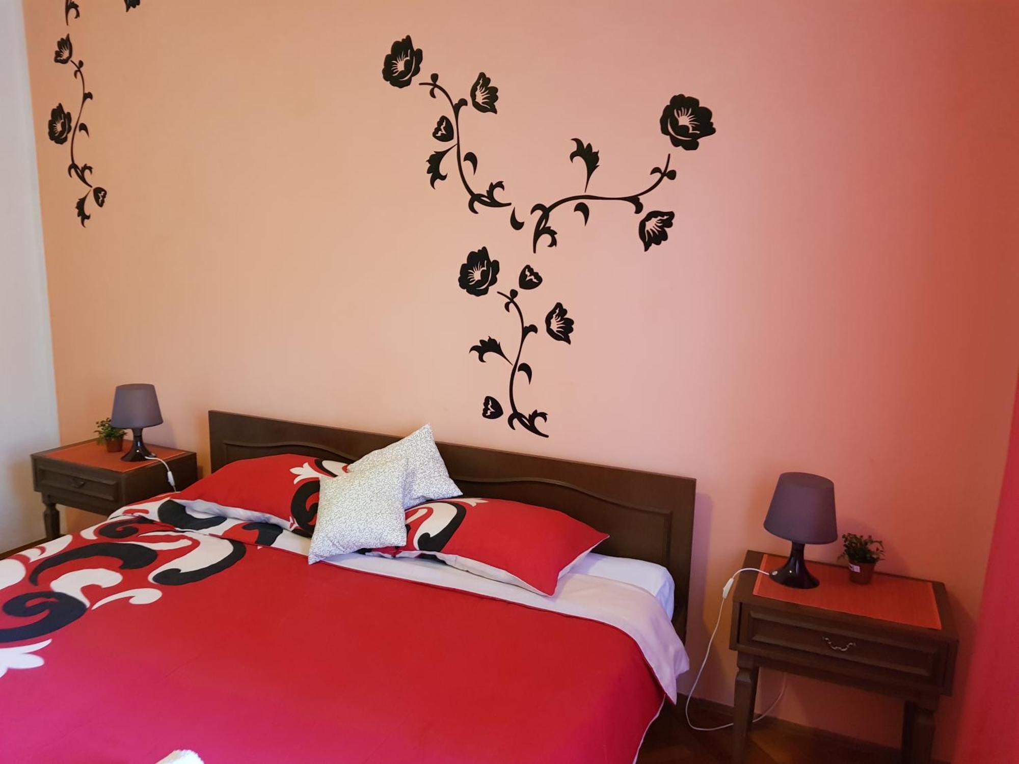 Renata Mare Apartments Ровинь Экстерьер фото