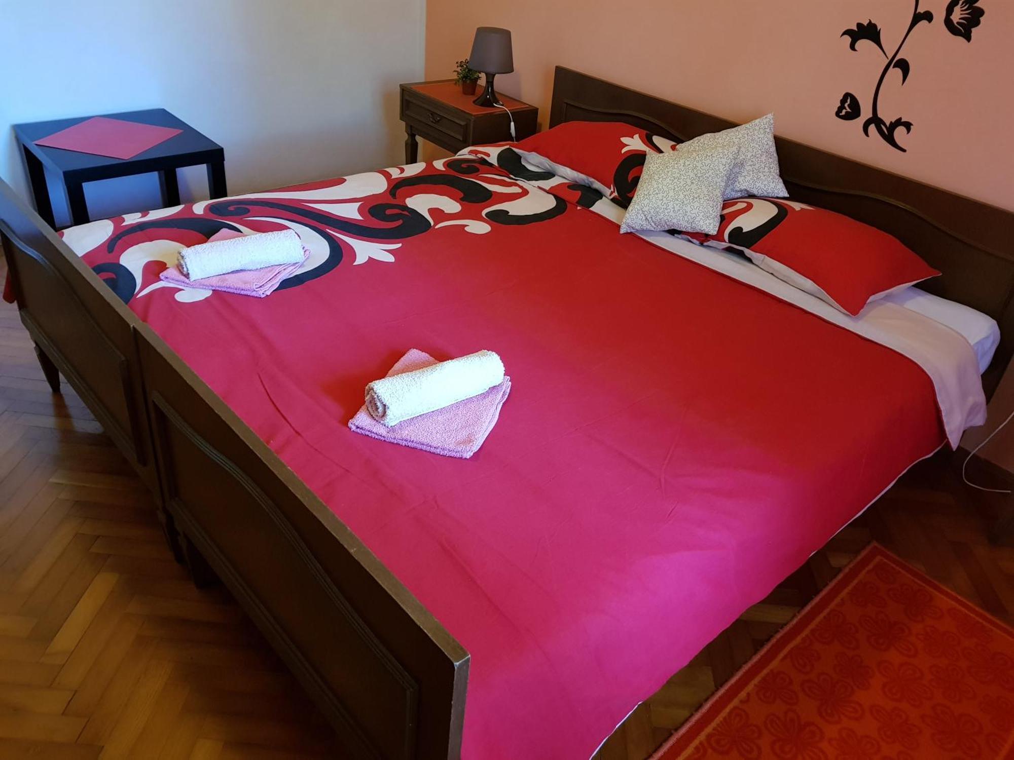 Renata Mare Apartments Ровинь Экстерьер фото