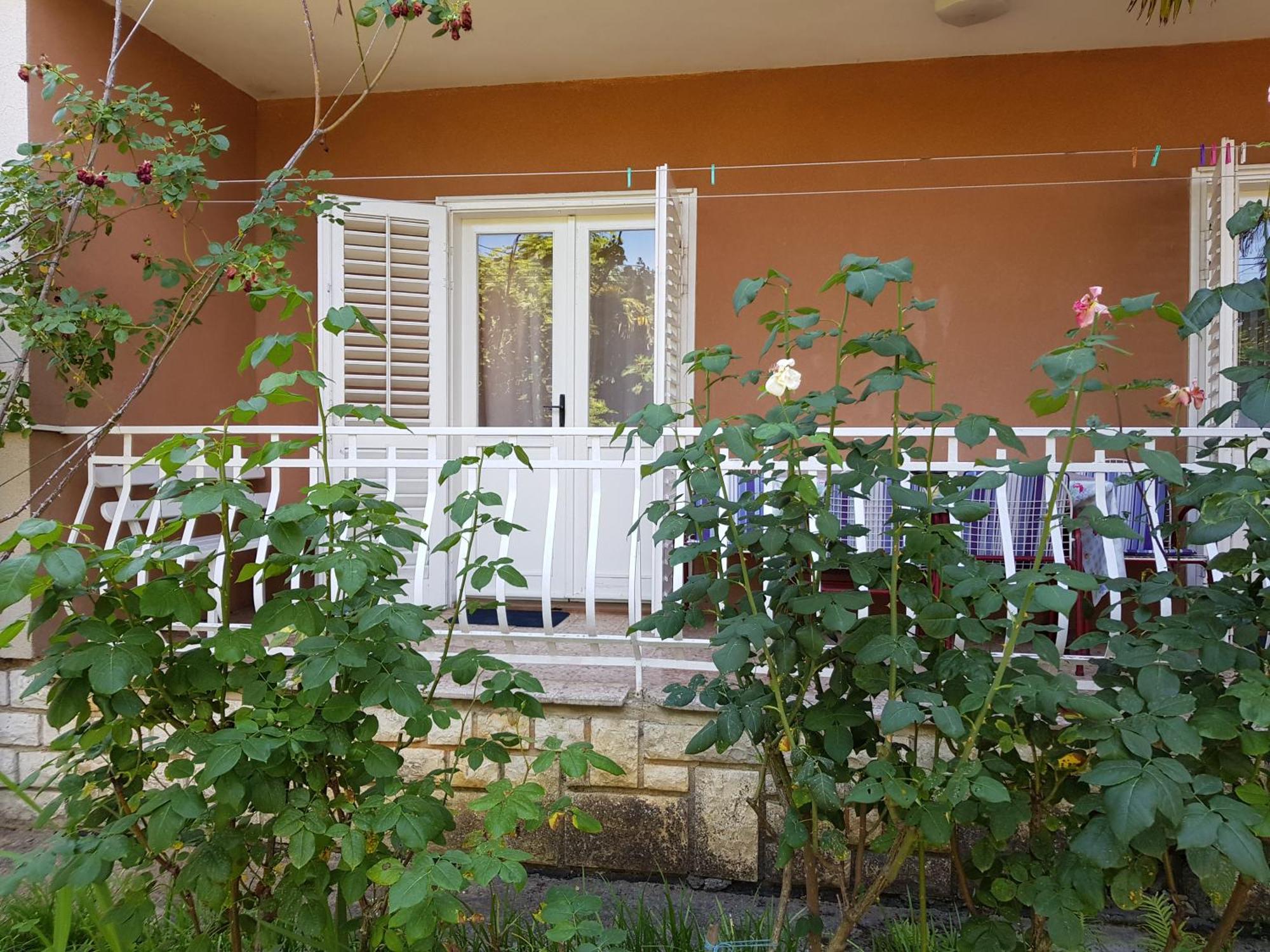 Renata Mare Apartments Ровинь Экстерьер фото